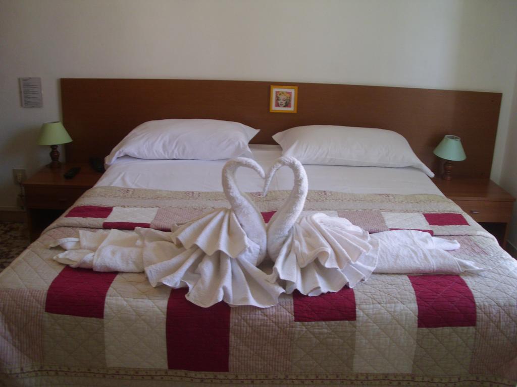Hotel Caribe Viareggio Pokoj fotografie